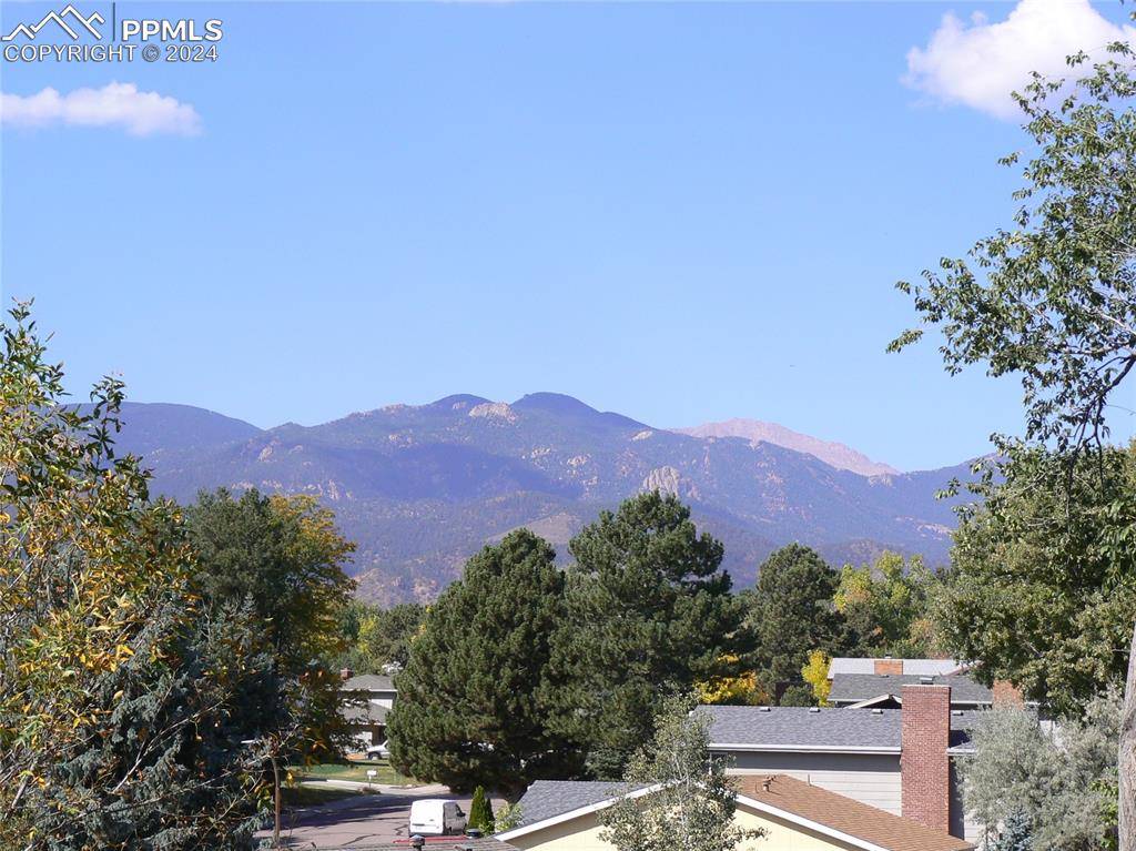 Colorado Springs, CO 80906,1061 Moorings DR