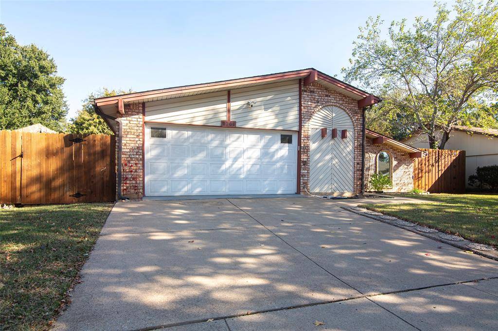 Arlington, TX 76016,2709 Southcrest Drive