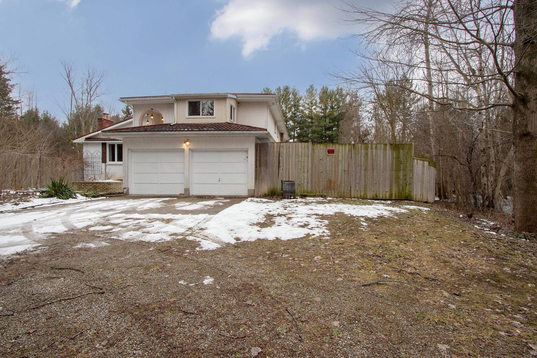 North Middlesex, ON N0M 2K0,1835 Mark Settlement DR