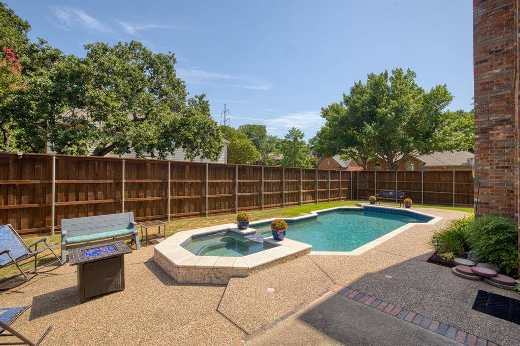 Grapevine, TX 76051,2400 Crockett Court