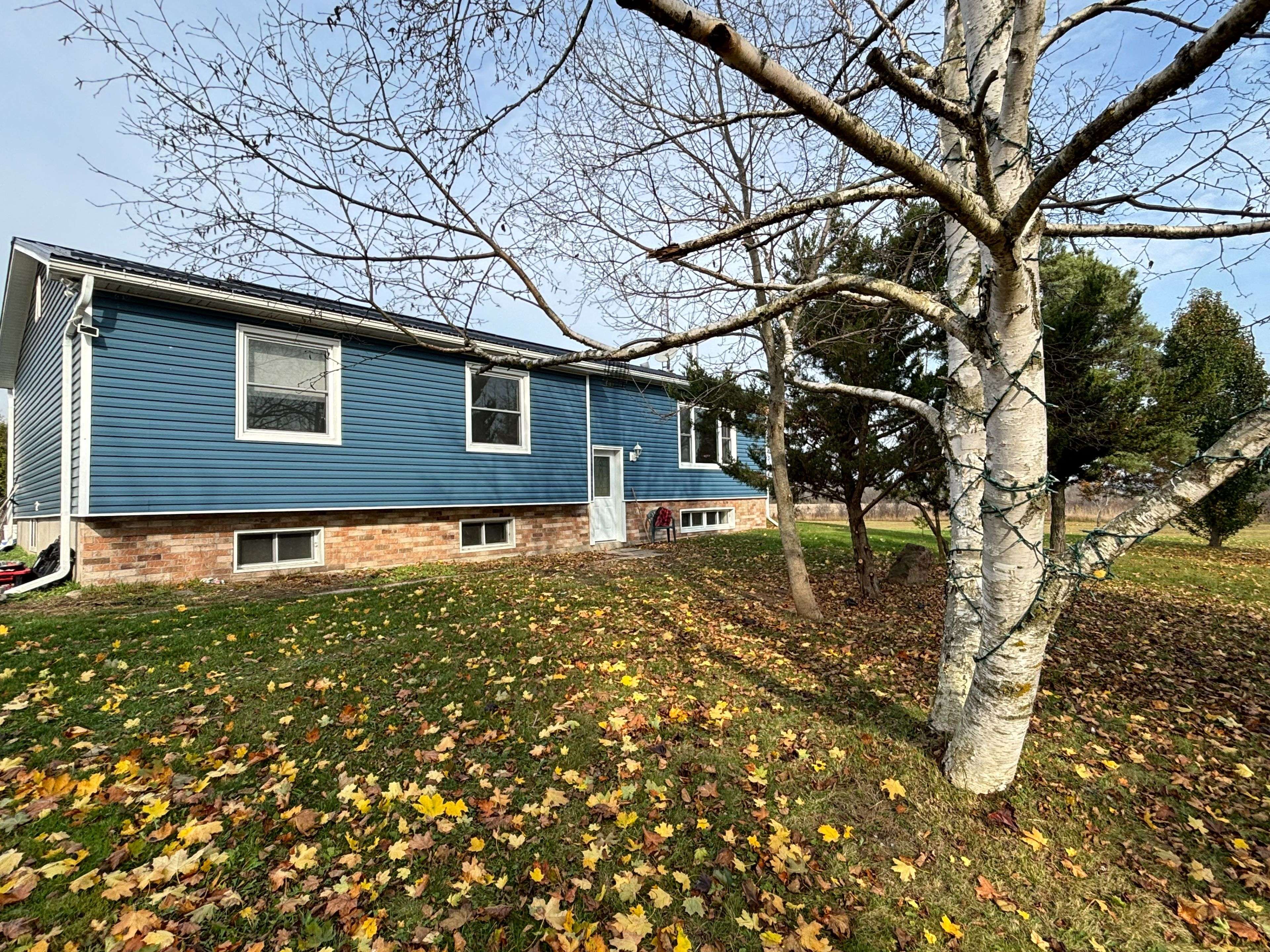 Kawartha Lakes, ON K0M 2T0,1141 Lorneville RD