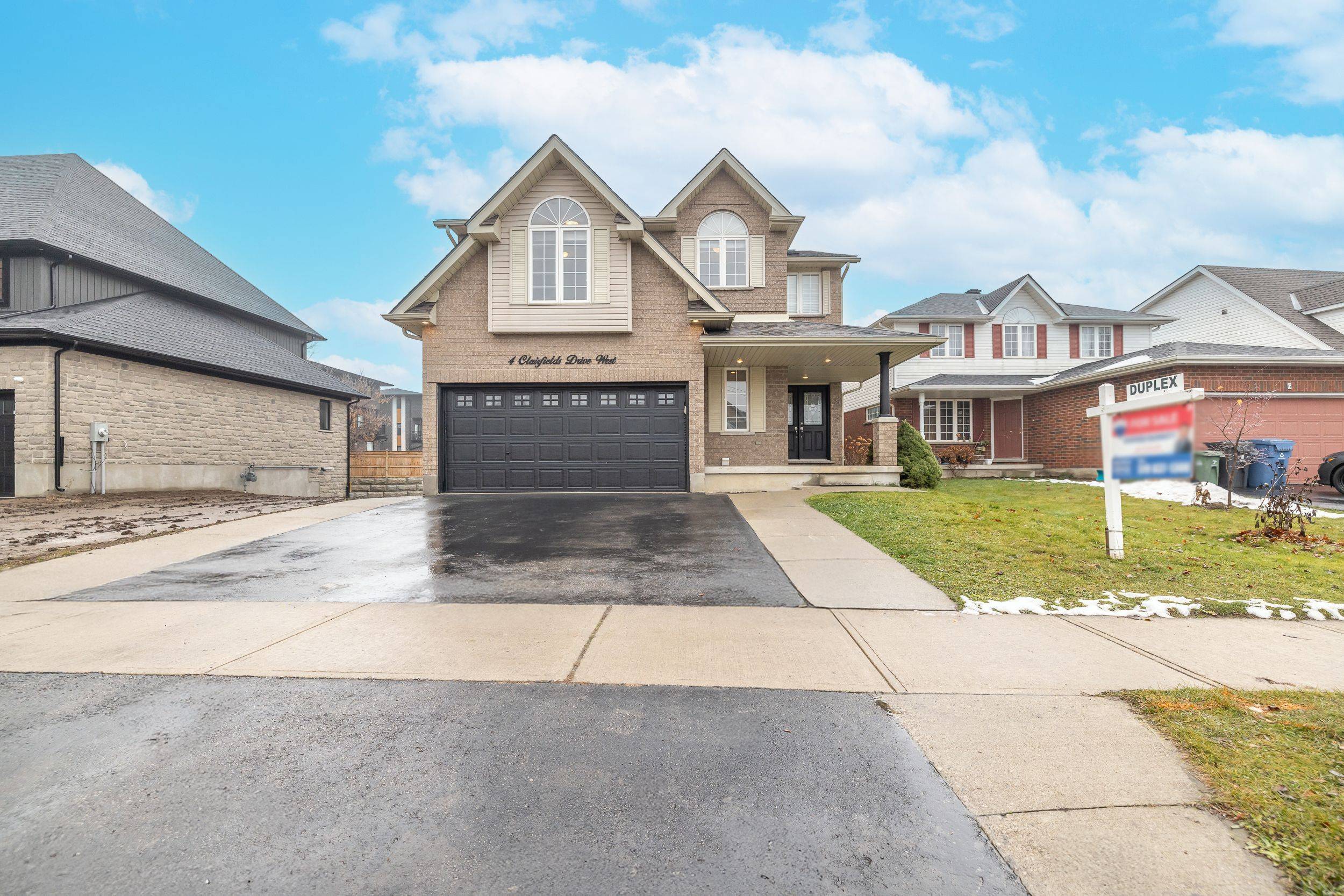 Guelph, ON N1G 5H5,4 CLAIRFIELDS DR W