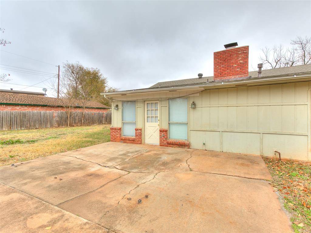 Moore, OK 73160,213 Bellaire Drive