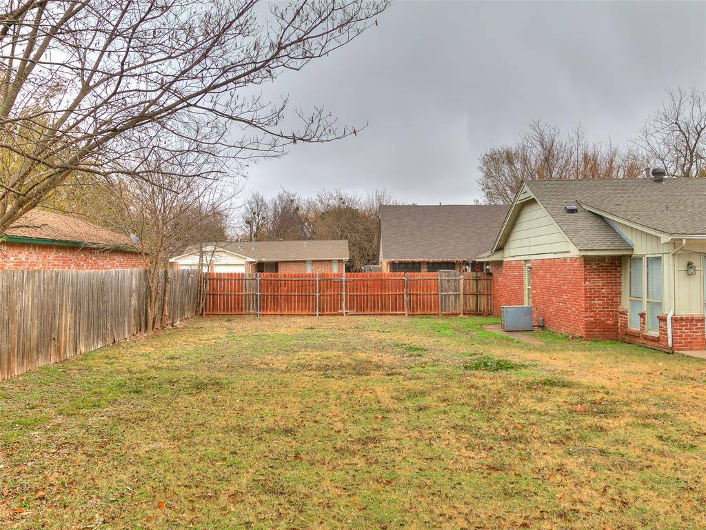 Moore, OK 73160,213 Bellaire Drive