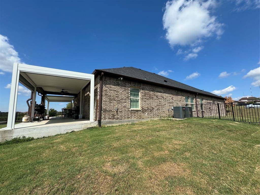 Cedar Hill, TX 75104,431 Golden Pond Drive