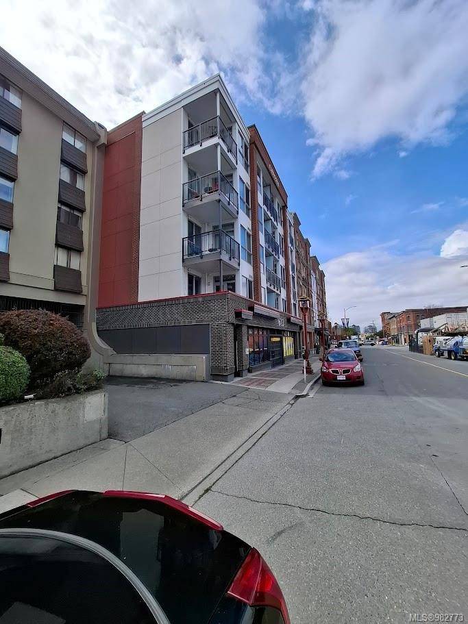 Victoria, BC V8W 1S8,613 Herald St #201