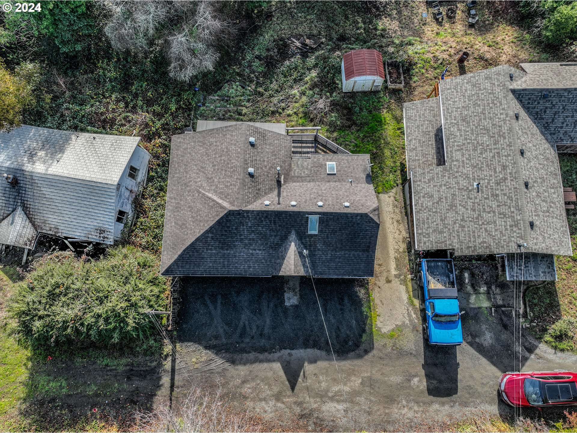 Coquille, OR 97423,565 E 6TH ST