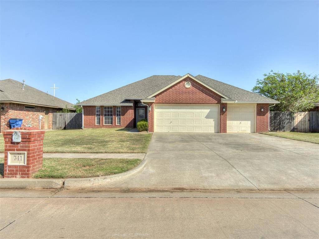 Mustang, OK 73064,741 E Pointe Court Lane