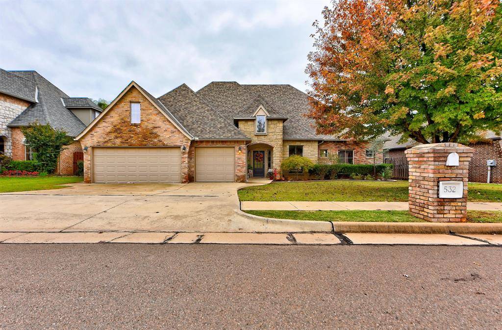 Edmond, OK 73025,532 Conquistador Court