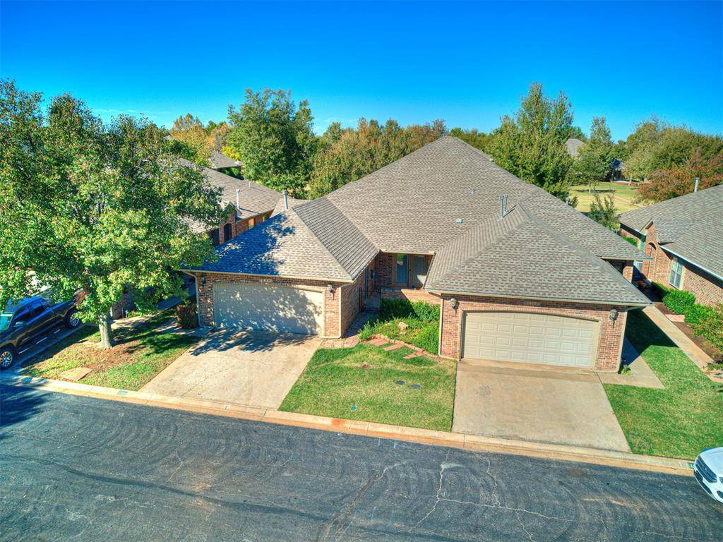 Edmond, OK 73013,1921 NW 157th Street