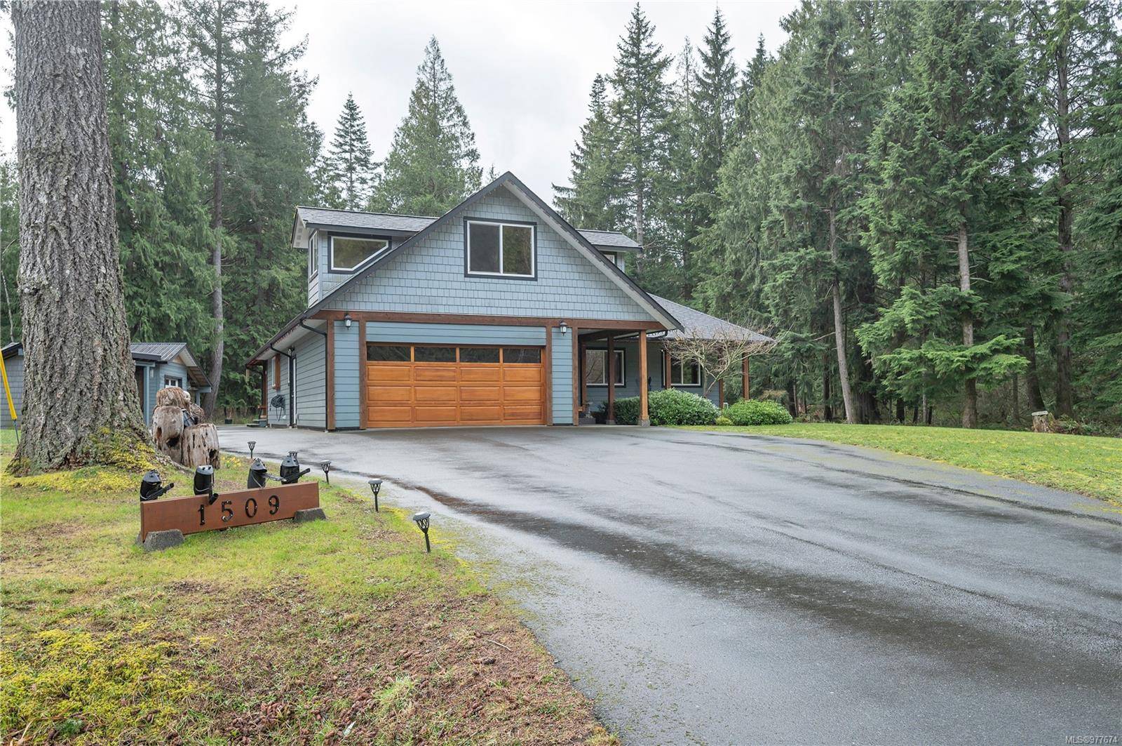 Quadra Island, BC V0P 1H0,1509 Schooner Rd