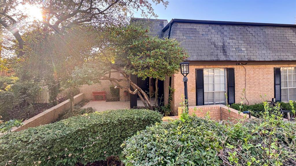 Dallas, TX 75230,10431 Pagewood Drive