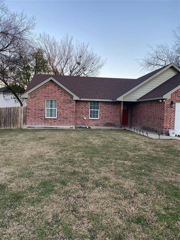 Boyd, TX 76023,205 S Hitt Street