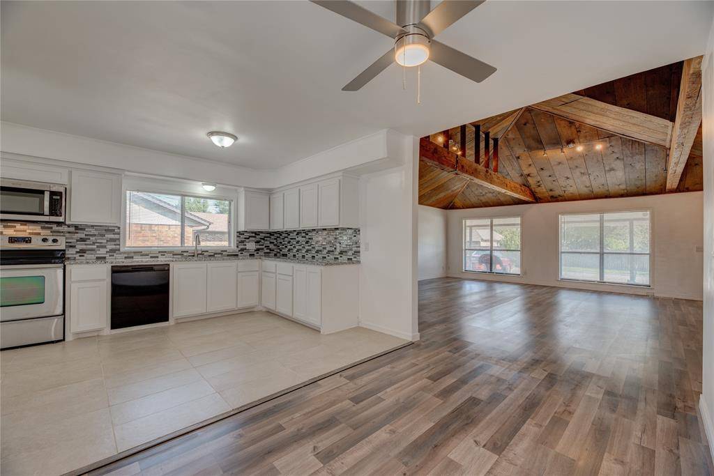 Moore, OK 73160,2831 Larkspur Road