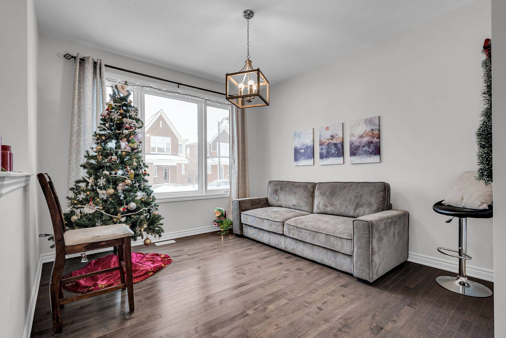 Ottawa, ON K1W 0N2,154 Aubrais CRES