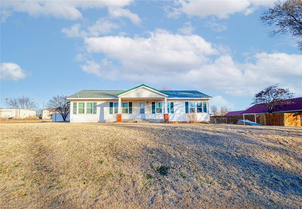 Leedey, OK 73654,323 S Phillips Avenue