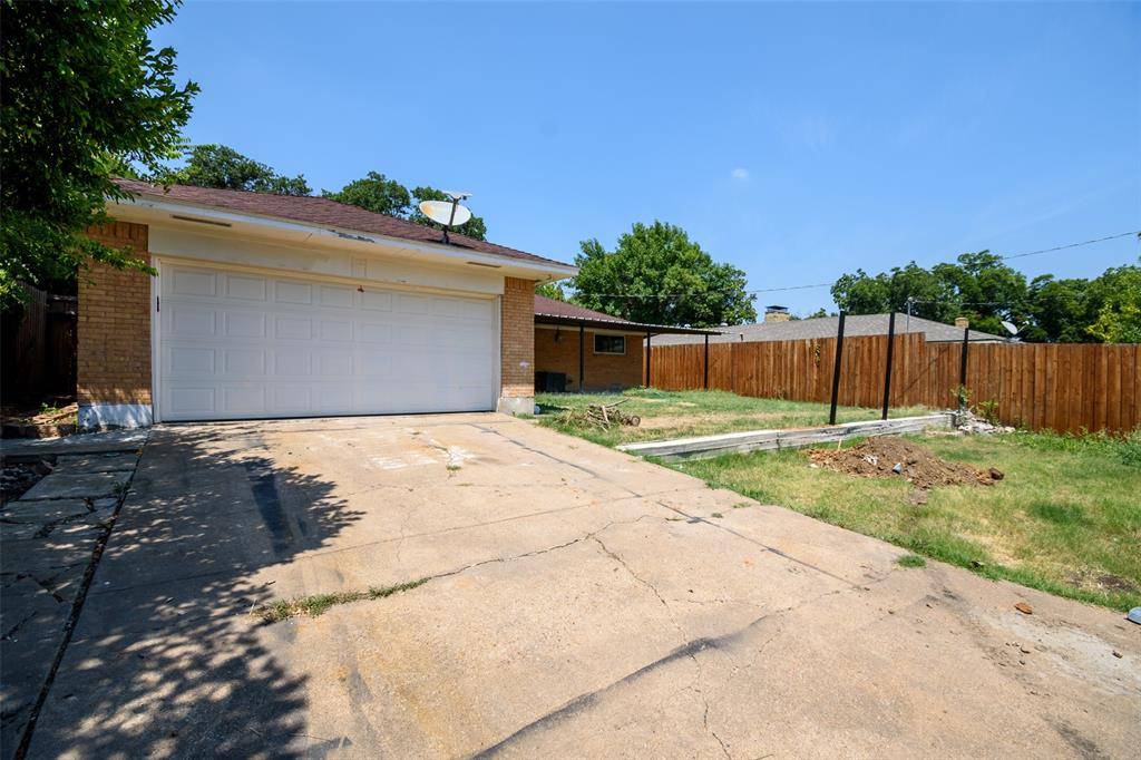 Dallas, TX 75232,2146 Cedar Valley Lane