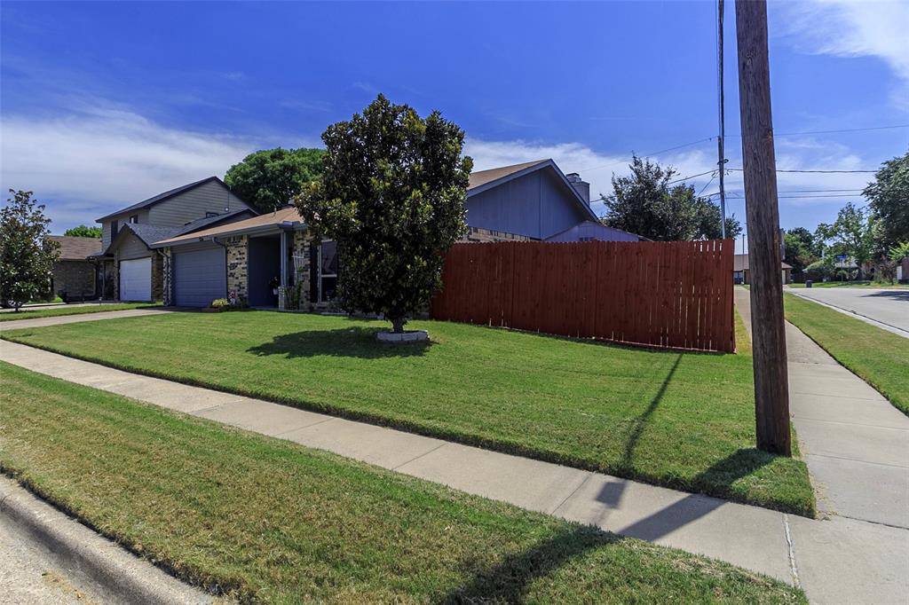 Arlington, TX 76018,2214 Havenwood Drive