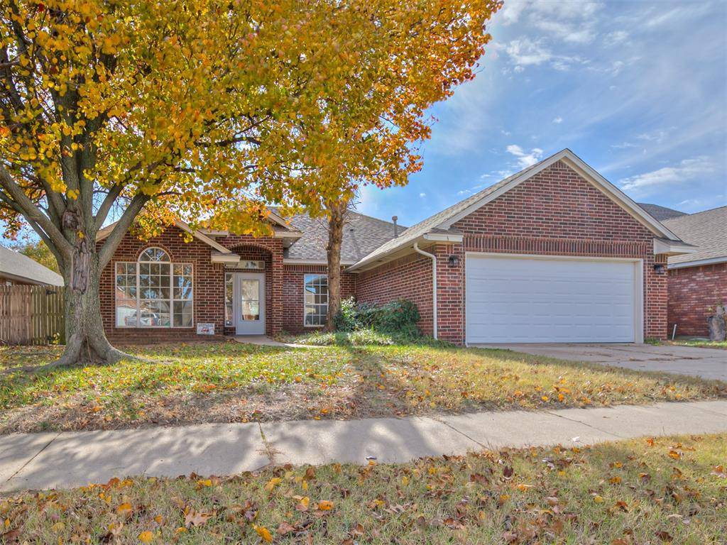 Moore, OK 73170,1036 SW 129th Street