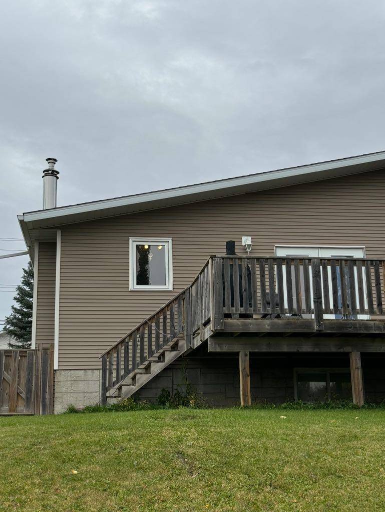 Rocky Mountain House, AB T4t1E3,5117 52 Street