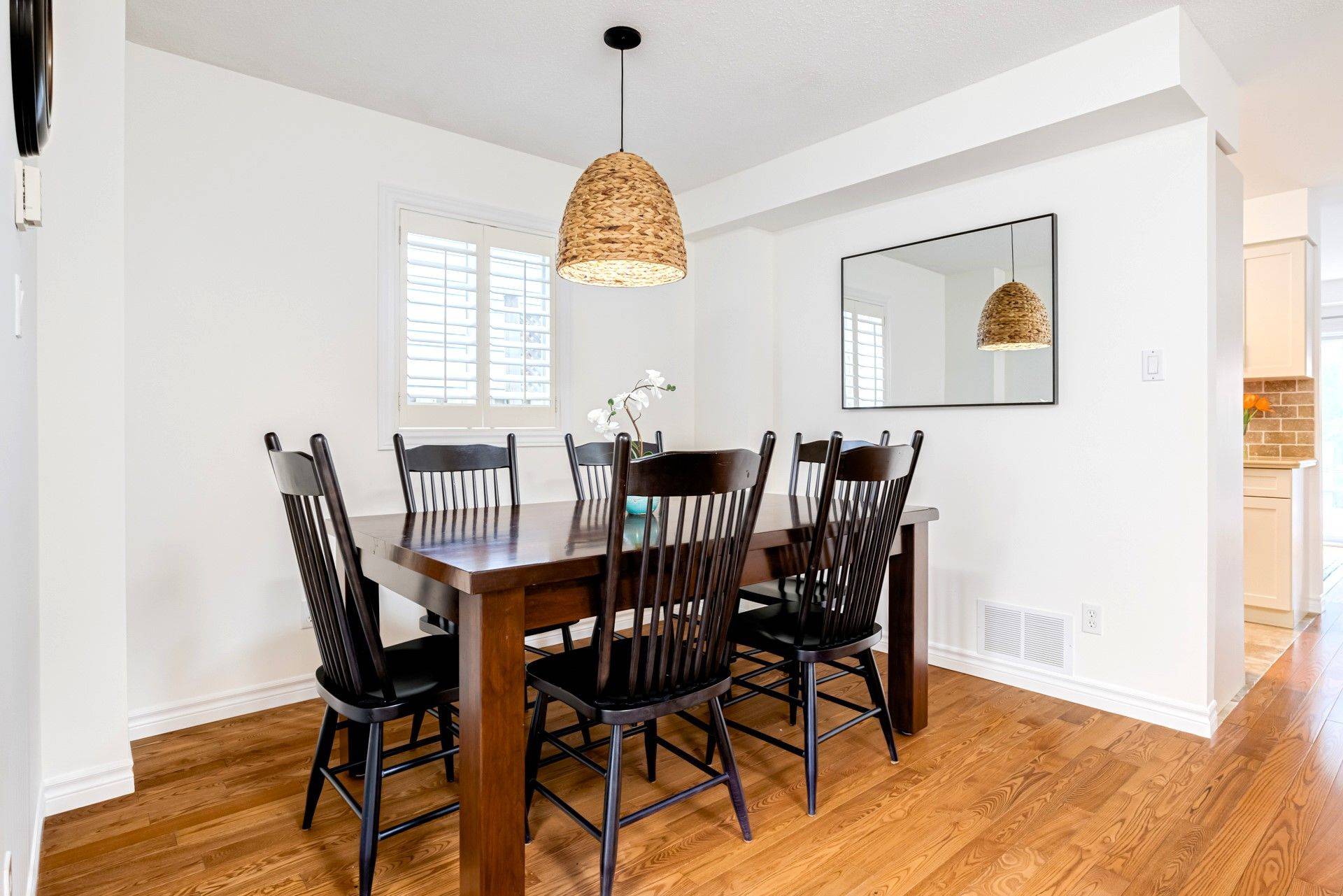 Hamilton, ON L9G 4Y4,49 Morwick DR