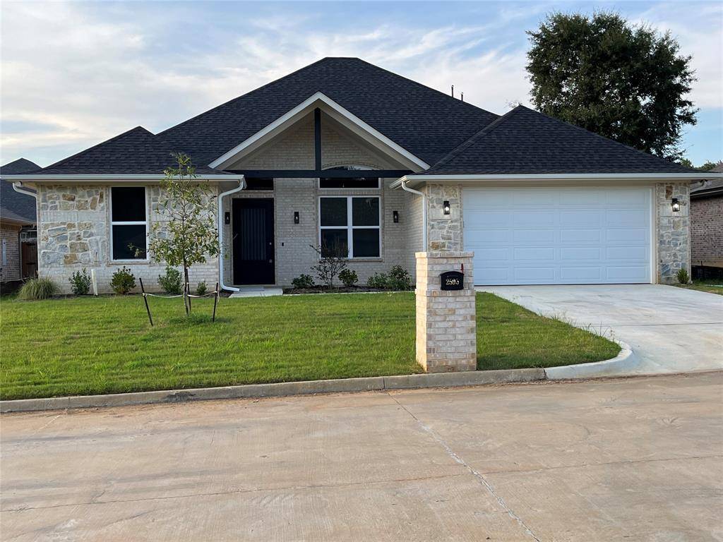 Longview, TX 75601,2505 Windmill Lane