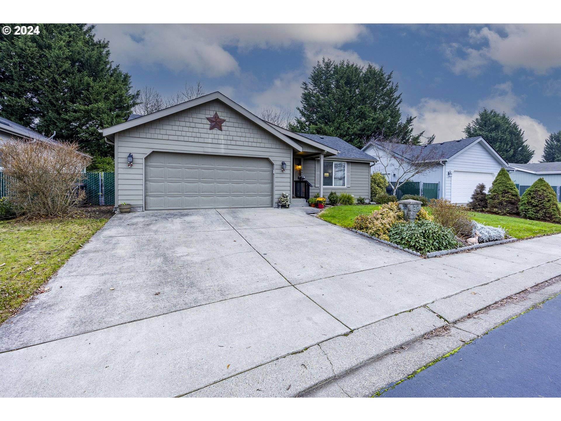 Eugene, OR 97402,5459 OLYMPIC CIR