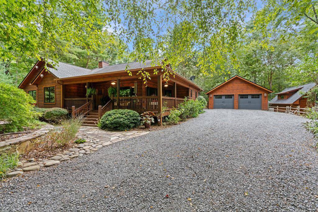 Cherry Log, GA 30522,10 Bear Hollow Way