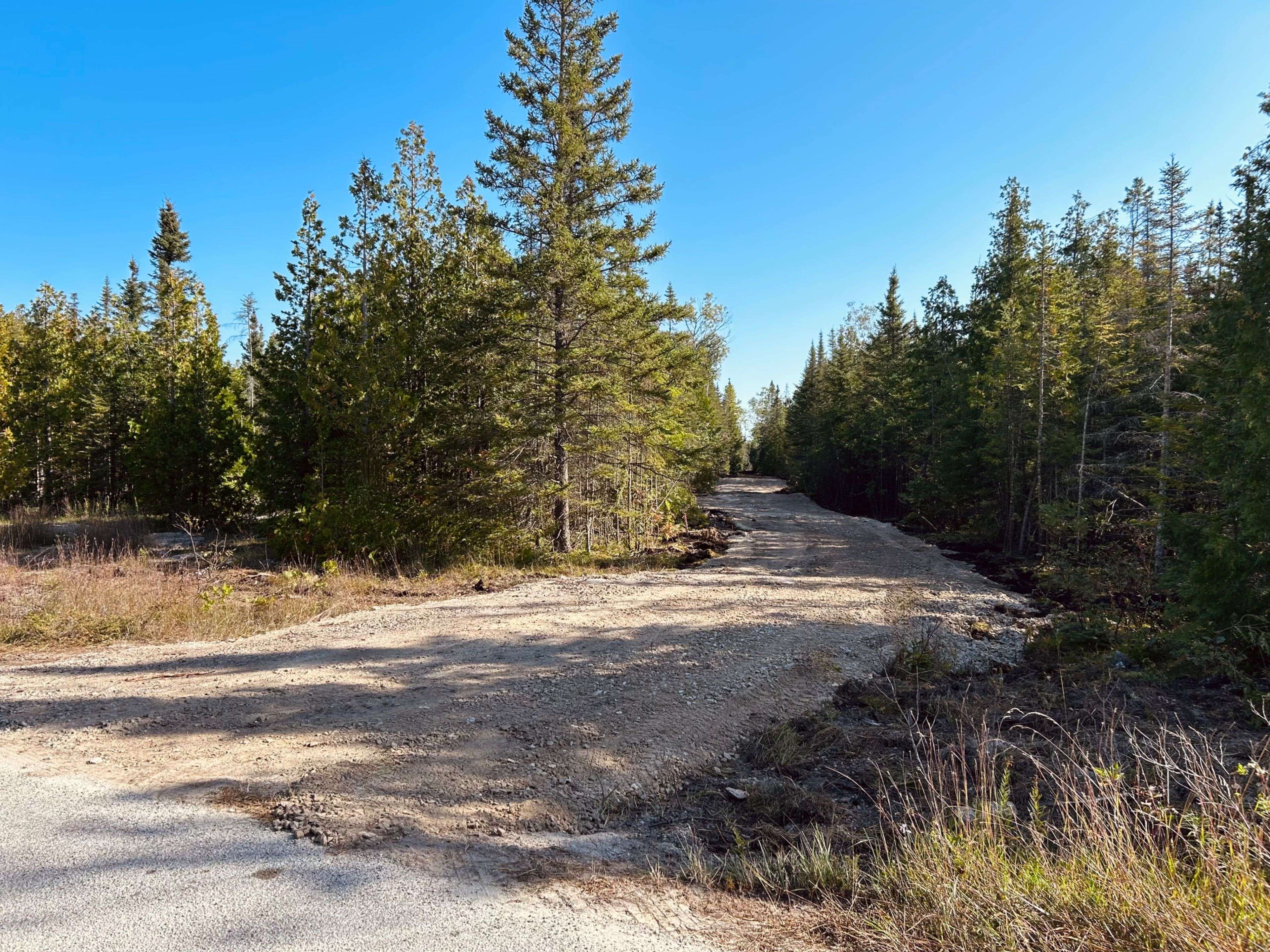 Northern Bruce Peninsula, ON N0H 1Z0,155 Bradley DR