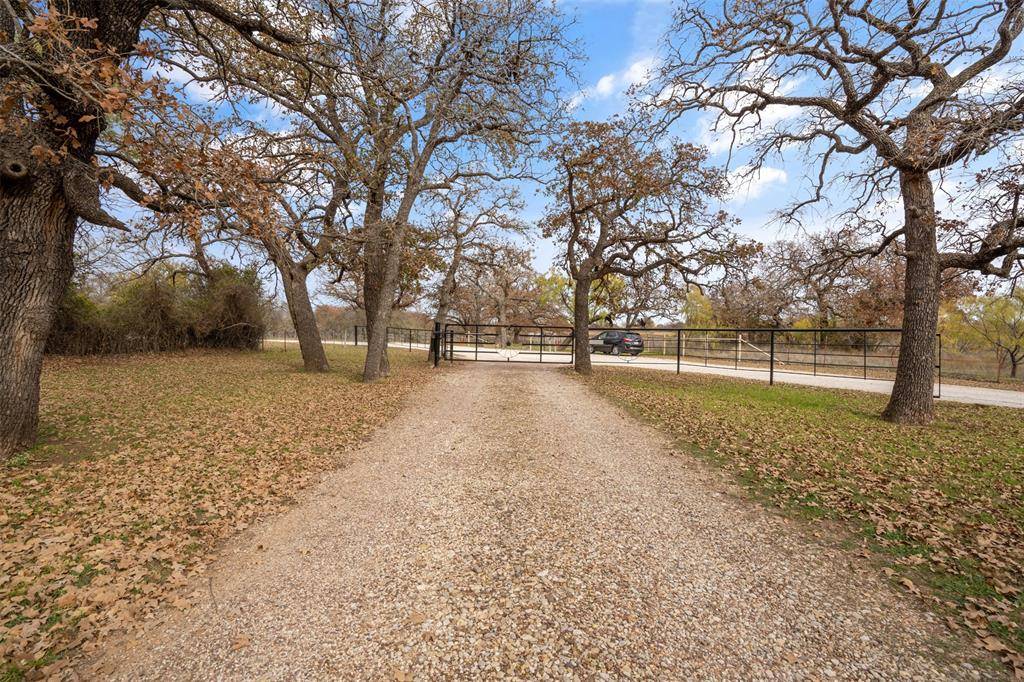 Granbury, TX 76049,300 Nichols Court