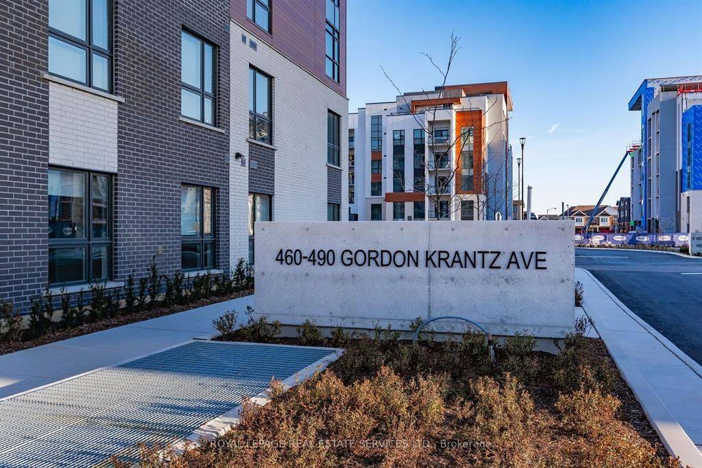 Milton, ON L9E 1Z2,460 Gordon Krantz AVE #512