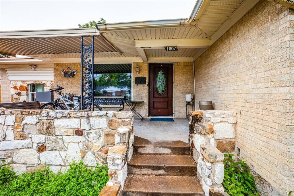 Mesquite, TX 75149,1607 Highland Street