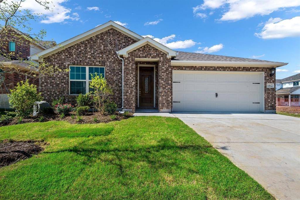 Aubrey, TX 76227,1812 Cinnamon Trail