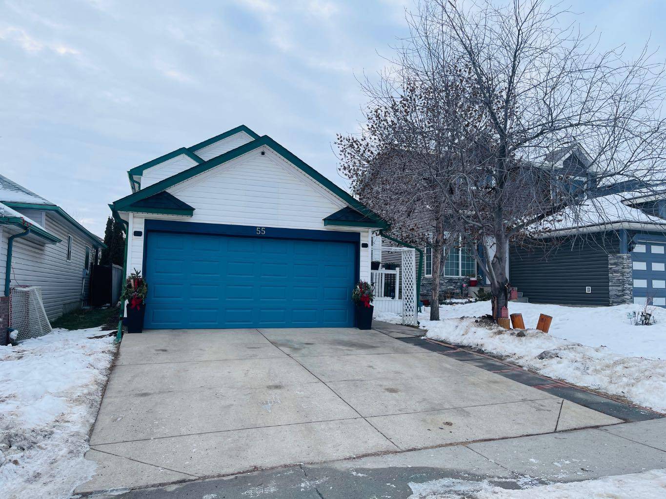 Calgary, AB T2Y 3H8,55 Somercrest Close SW