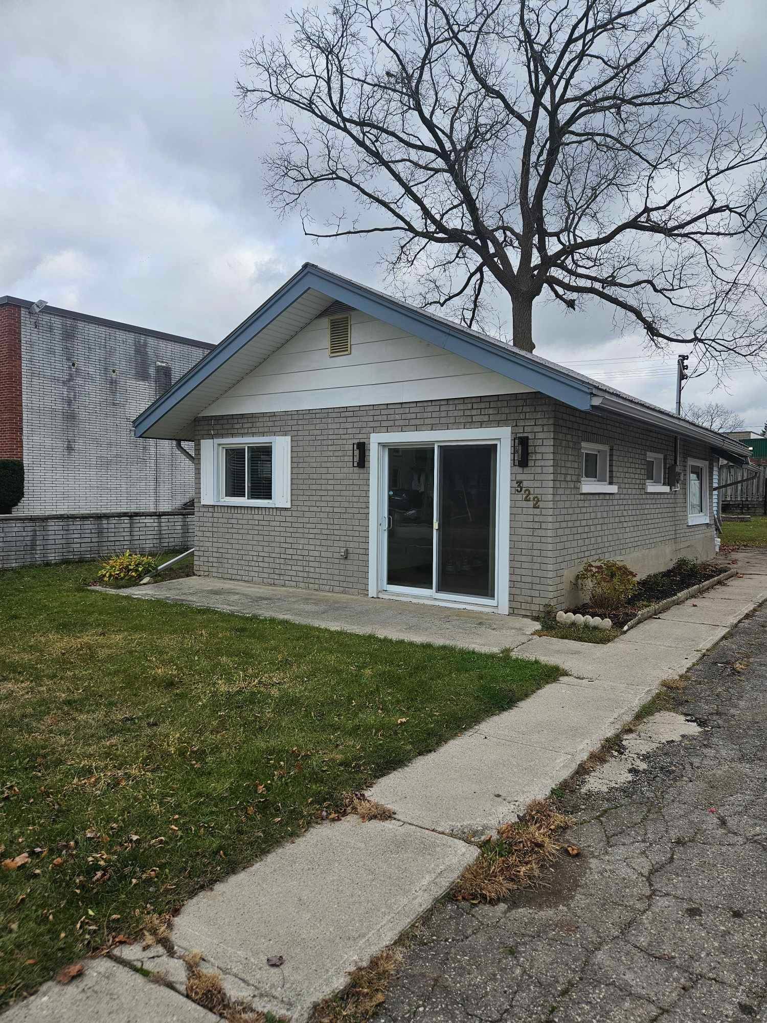 South Huron, ON N0M 1S2,322 William ST