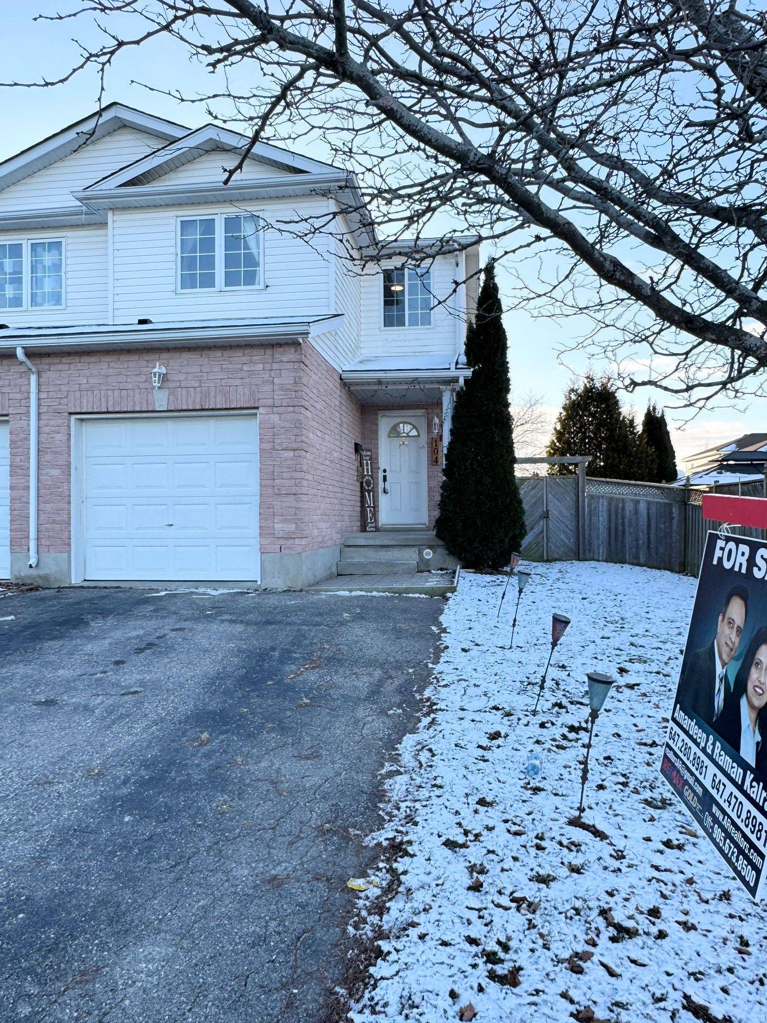 Cambridge, ON N1P 1E9,104 Edgemere DR