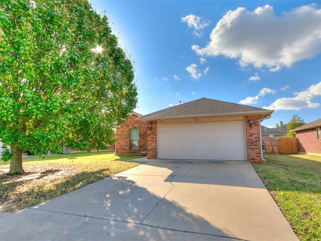 Moore, OK 73160,312 SW 40th Street