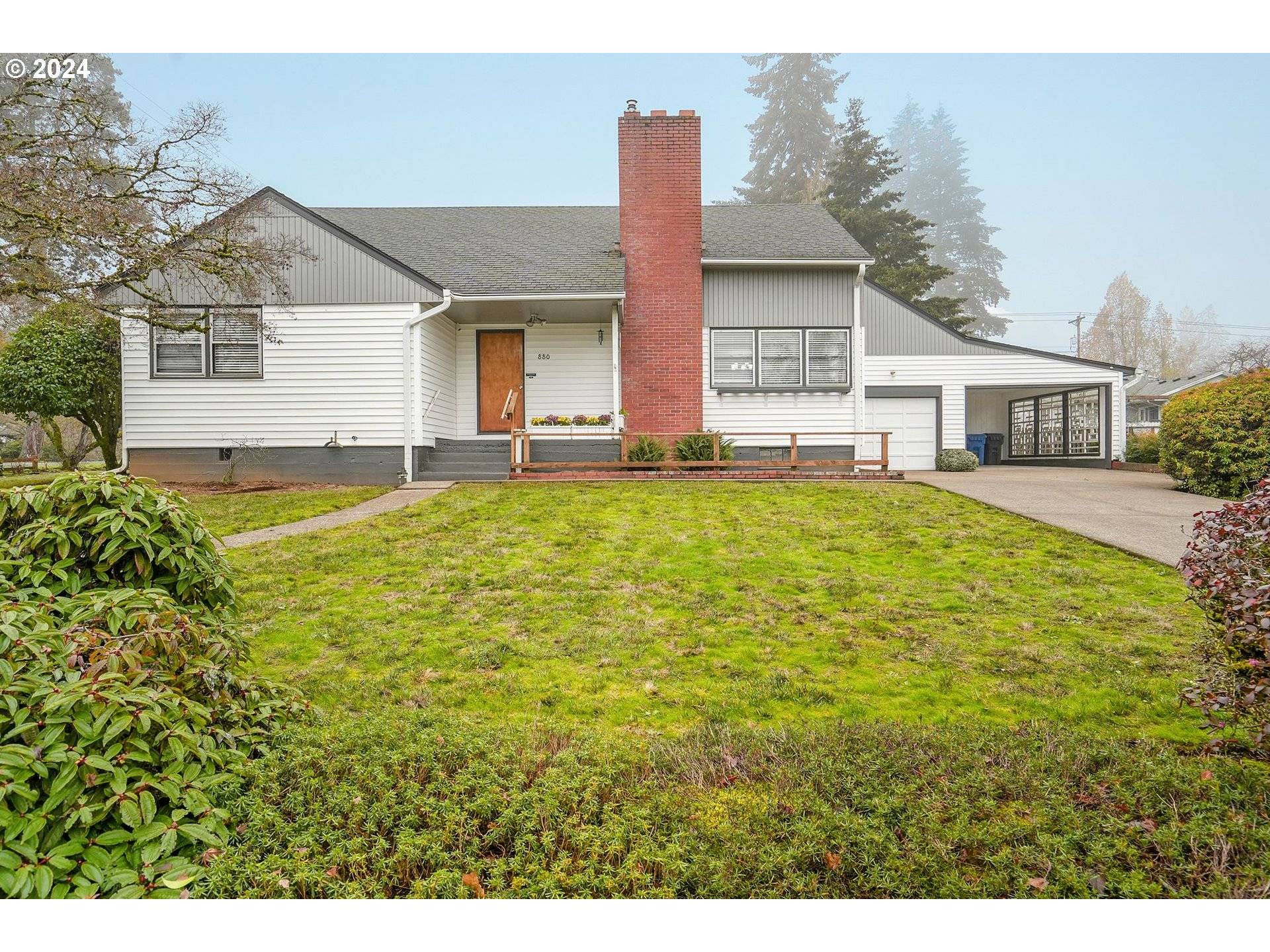 Salem, OR 97302,880 Spears AVE