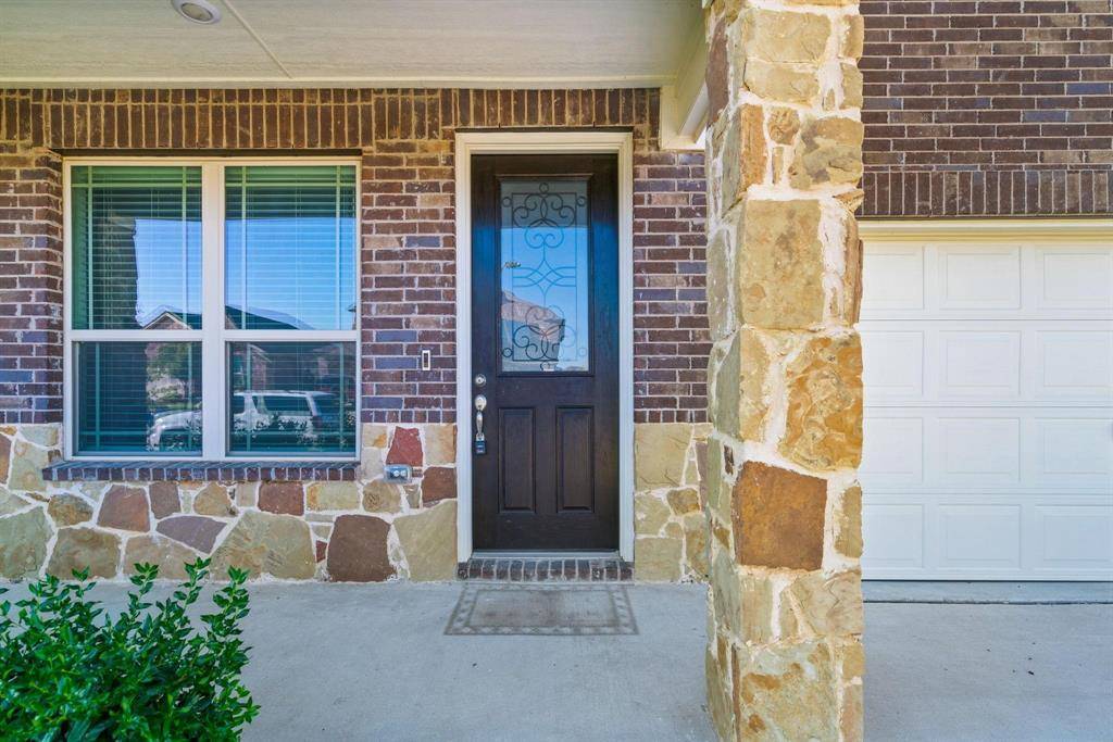 Aubrey, TX 76227,1820 Cinnamon Trail