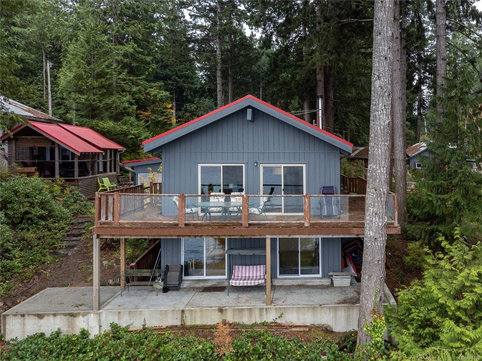 Quadra Island, BC V0P 1H0,658 Maple Rd