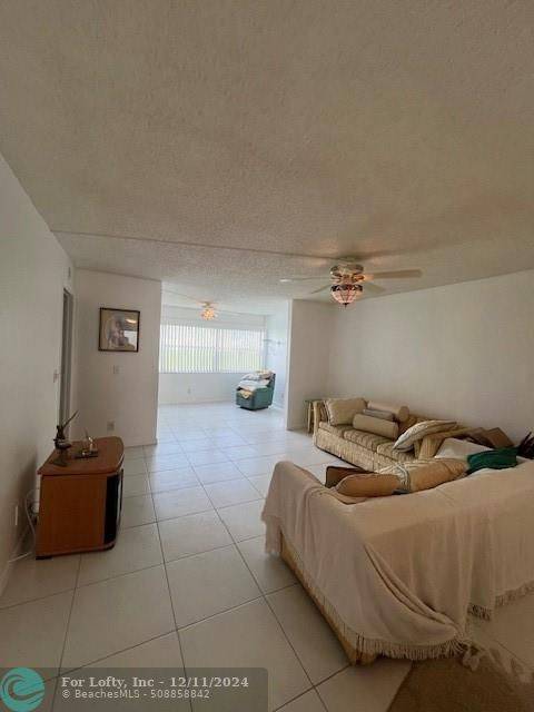 Sunrise, FL 33322,9721 Sunrise Lakes Blvd  #106