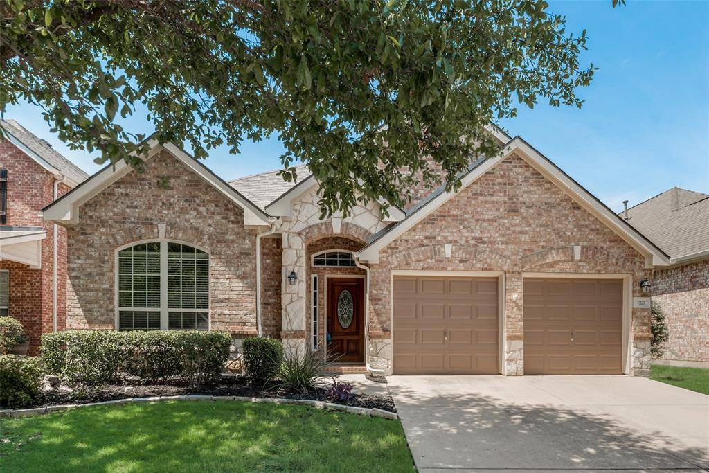 Lantana, TX 76226,1231 Bonham Parkway