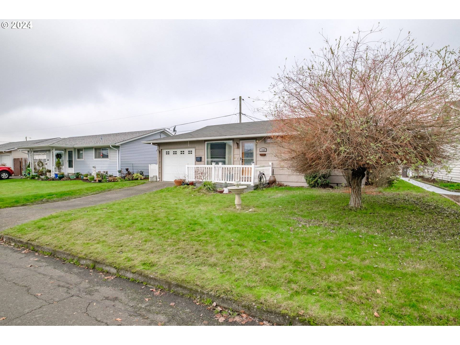 Woodburn, OR 97071,1565 ASTOR WAY