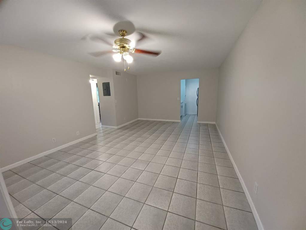 Coral Springs, FL 33071,10036 Twin Lakes Dr  #37F