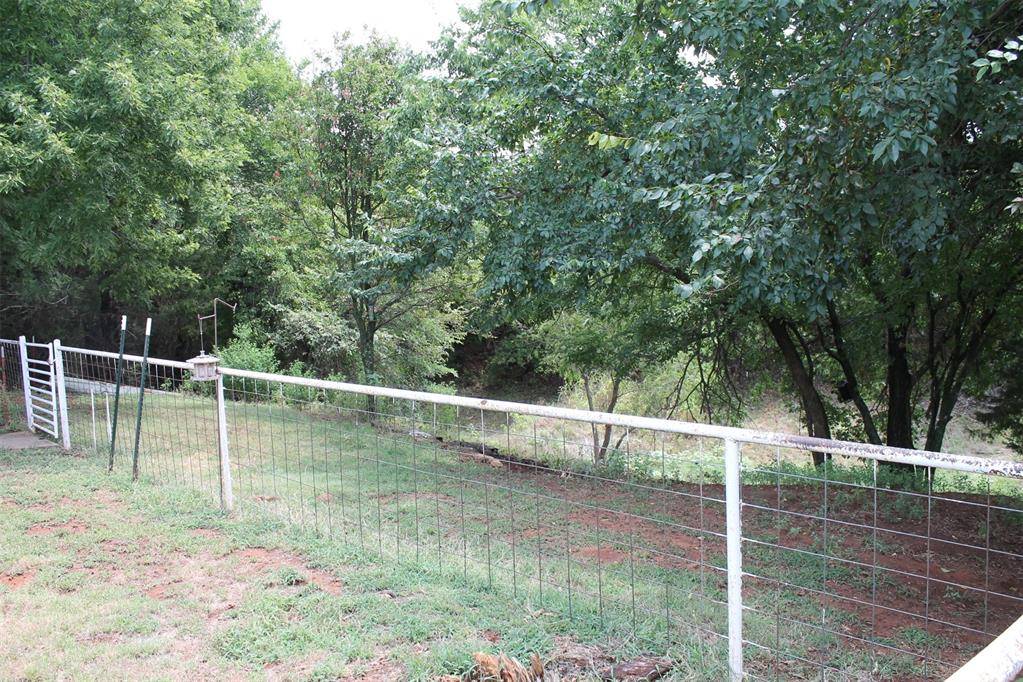 Ninnekah, OK 73067,667 County Road 1410 Road