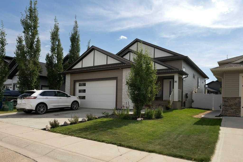 Penhold, AB T0M 1R0,55 Henderson CRES