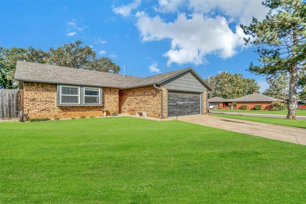 Elk City, OK 73644,123 Sondra Drive