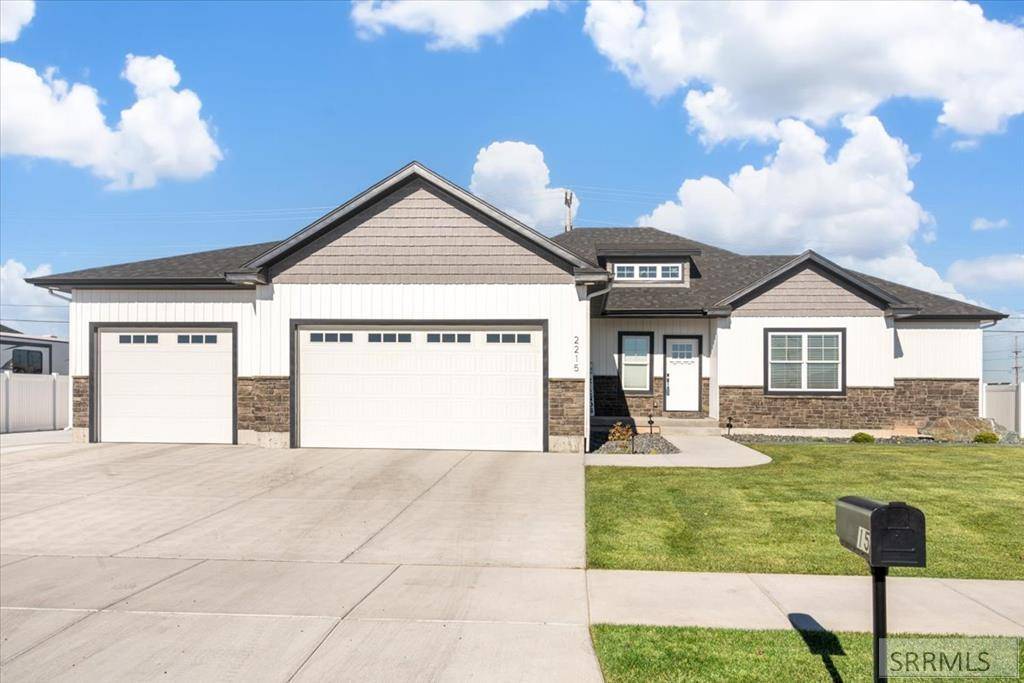 Idaho Falls, ID 83404,2215 Pointe Hunter Ln