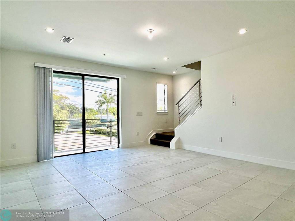 Wilton Manors, FL 33305,559 NE 21st Ct