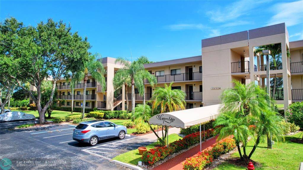 Delray Beach, FL 33484,15324 Lakes Of Delray Blvd  #304